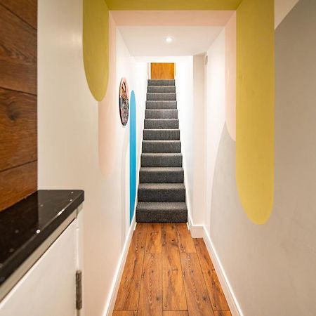 The Nest - Luxury 16 Person Apt W Jacuzzi & Parking بلاكبول المظهر الخارجي الصورة