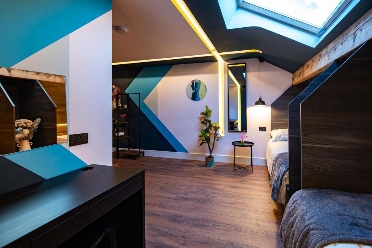 The Nest - Luxury 16 Person Apt W Jacuzzi & Parking بلاكبول المظهر الخارجي الصورة