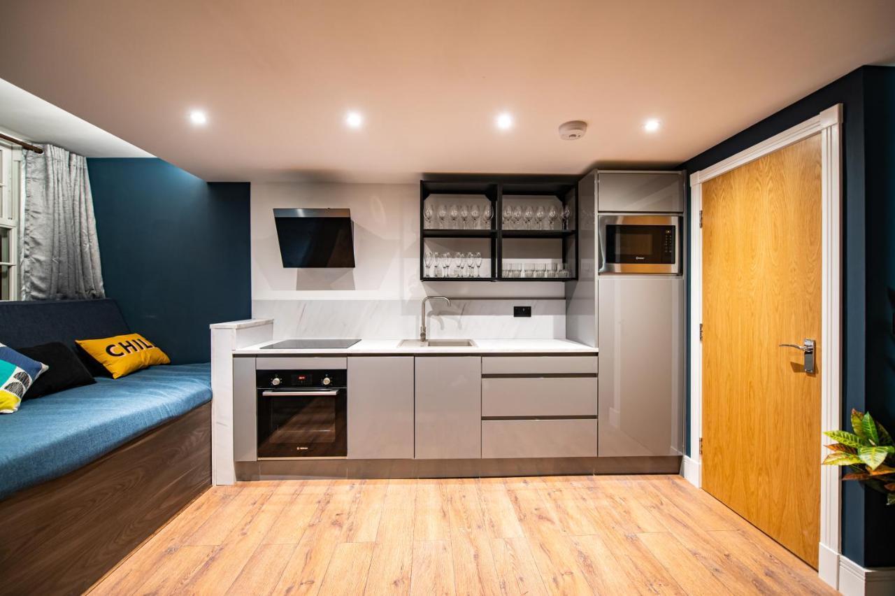 The Nest - Luxury 16 Person Apt W Jacuzzi & Parking بلاكبول المظهر الخارجي الصورة